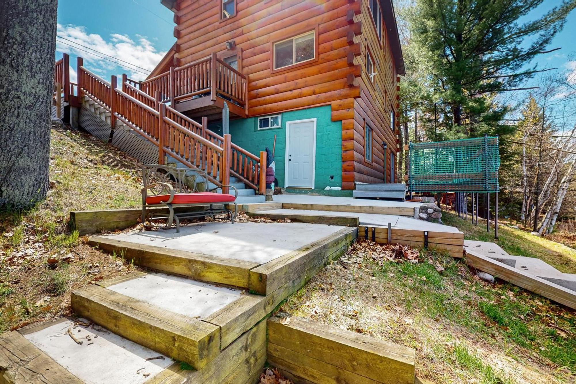The Brandy Manhattan Villa Arbor Vitae Exterior photo